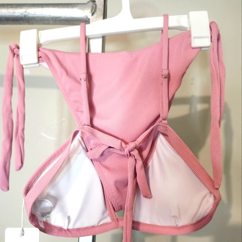 Pink Ribbed Swimsuit